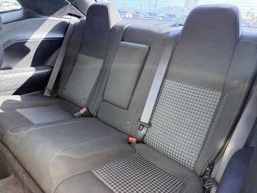 Destroyer Gray Clearcoat 2019 Dodge Challenger SXT