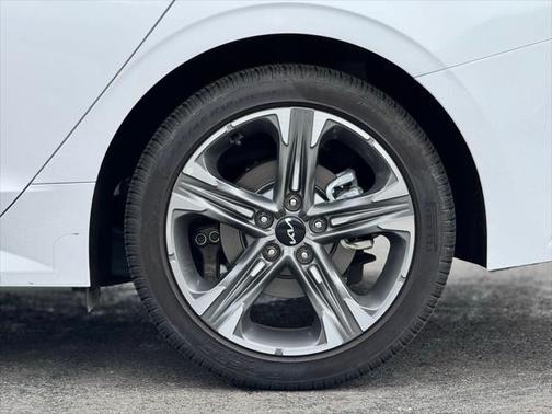 2024 Kia K5 EX