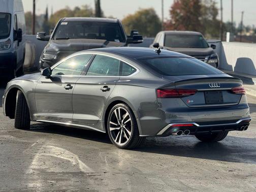 2024 Audi S5 3.0T Prestige