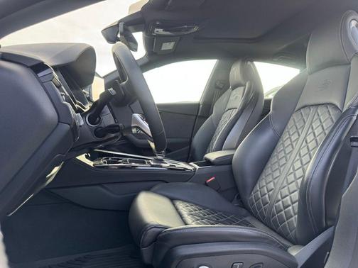 2024 Audi S5 3.0T Prestige