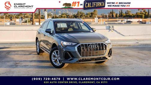 2022 Audi Q3 45 S line Premium