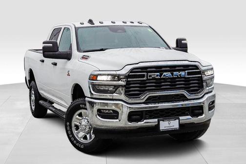 2026 RAM 2500 Tradesman Crew Cab 4x4 6'4' Box