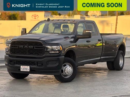 2024 RAM 3500 Tradesman Crew Cab 4x4 8' Box