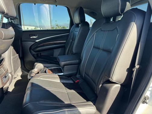 2018 Acura MDX 3.5L w/Advance Package