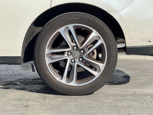 2018 Acura MDX 3.5L w/Advance Package