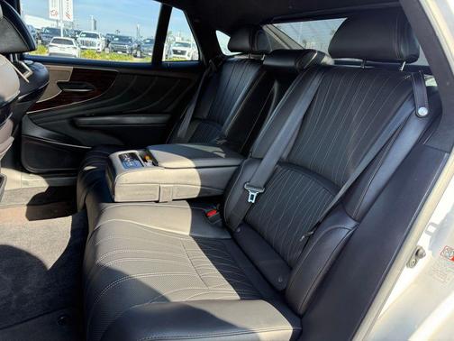 Sonic Quartz 2021 Lexus LS 500 Base