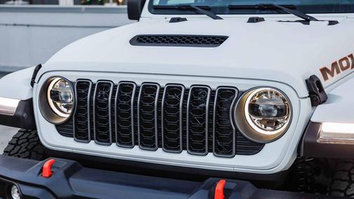 2025 Jeep Gladiator Mojave