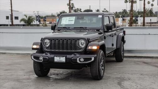 2025 Jeep Gladiator Sport S
