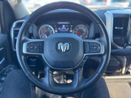 2024 RAM 2500 Laramie Crew Cab 4x4 6'4' Box