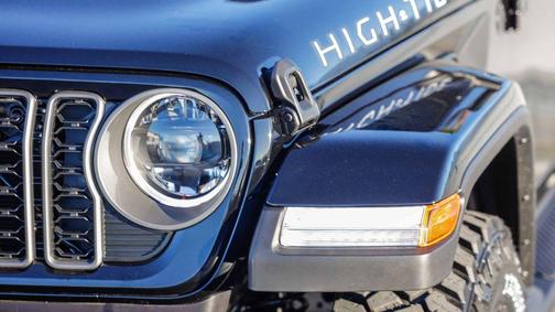 2025 Jeep Gladiator High Tide