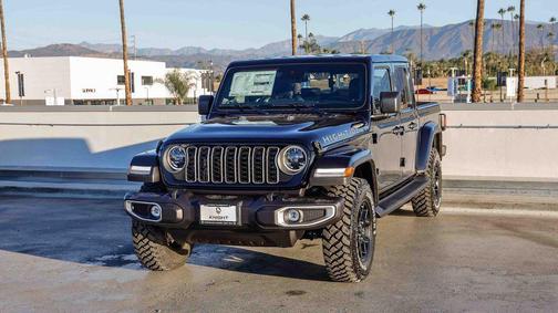 2025 Jeep Gladiator High Tide