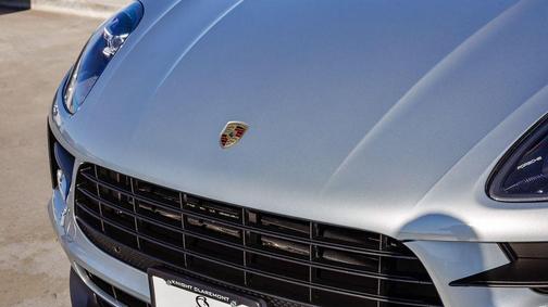 2020 Porsche Macan Base