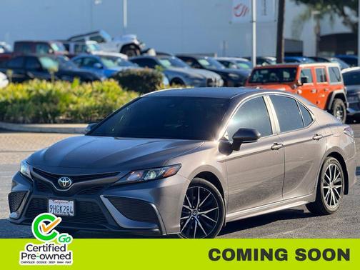 2023 Toyota Camry SE