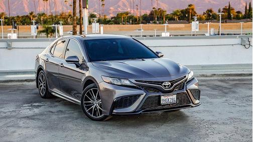2023 Toyota Camry SE