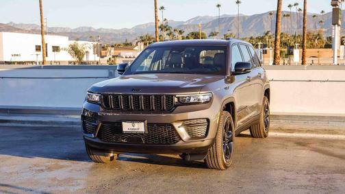 2025 Jeep Grand Cherokee Altitude