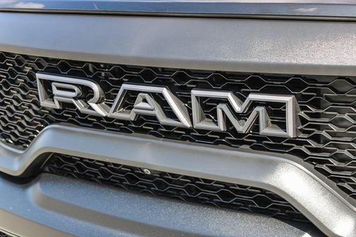 Diamond Black Crystal Pearlcoat 2023 RAM 1500 TRX