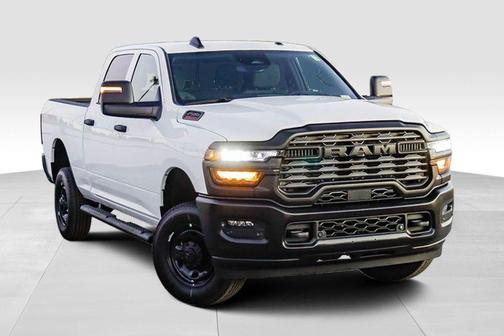 2026 RAM 2500 Tradesman Crew Cab 4x4 6'4' Box