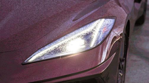 Caffeine Metallic 2022 Chevrolet Corvette Stingray w/1LT