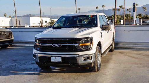 OXFORD WHITE 2024 Ford F-150 XLT