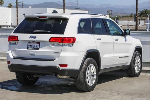 2022 Jeep Grand Cherokee Laredo