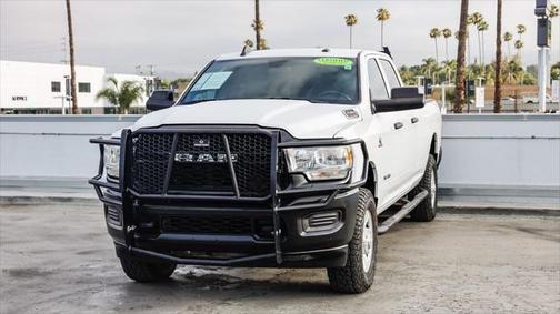 2022 RAM 2500 Tradesman Crew Cab 4x4 8' Box