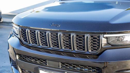 2025 Jeep Grand Cherokee L Altitude