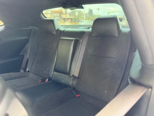 White Knuckle Clearcoat 2023 Dodge Challenger R/T