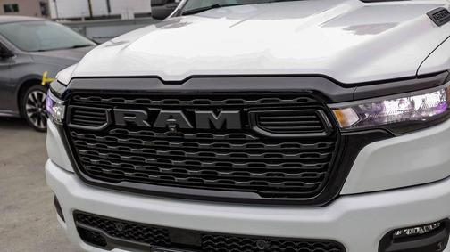 Bright White Clearcoat 2026 RAM 1500 Big Horn/Lone Star