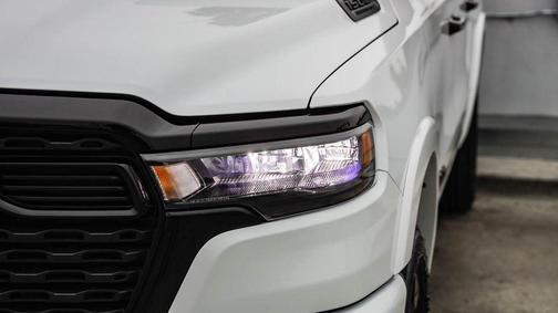 Bright White Clearcoat 2026 RAM 1500 Big Horn/Lone Star