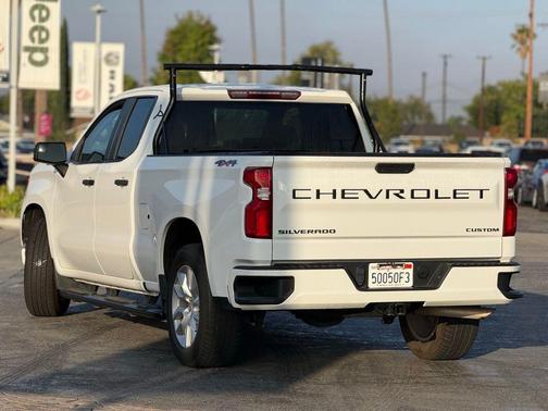 2021 Chevrolet Silverado 1500 Custom