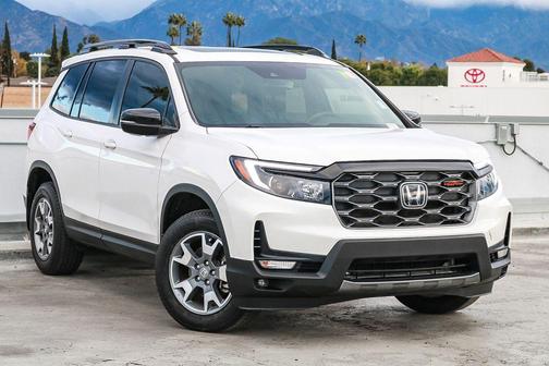 2023 Honda Passport AWD TrailSport