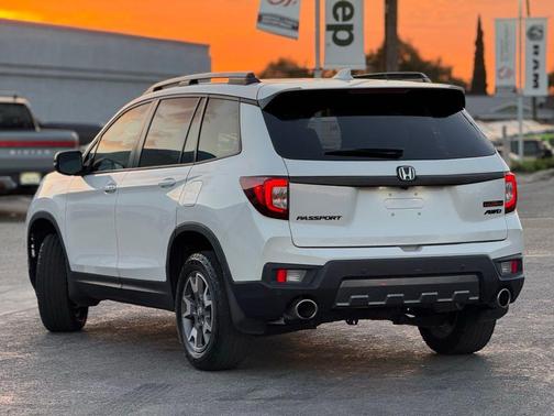 2023 Honda Passport AWD TrailSport