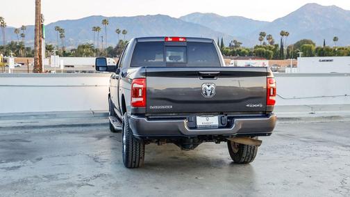 2024 RAM 2500 Laramie Crew Cab 4x4 6'4' Box