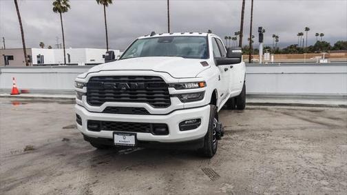 2025 RAM 3500 Big Horn Crew Cab 4x4 8' Box