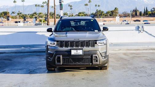 2026 Jeep Cherokee Laredo 4x4