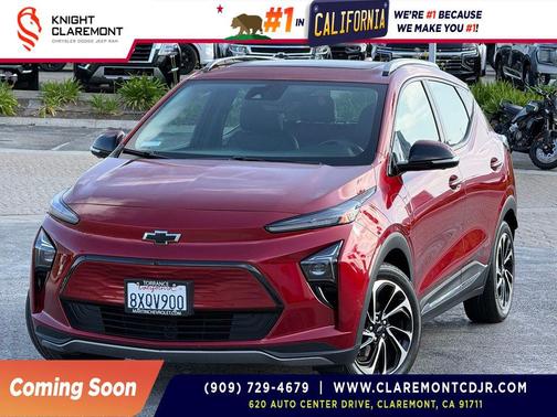 Cherry Red Tintcoat 2022 Chevrolet Bolt EUV FWD Premier