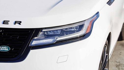 Fuji White 2024 Land Rover Range Rover Velar P250 SE R-Dynamic
