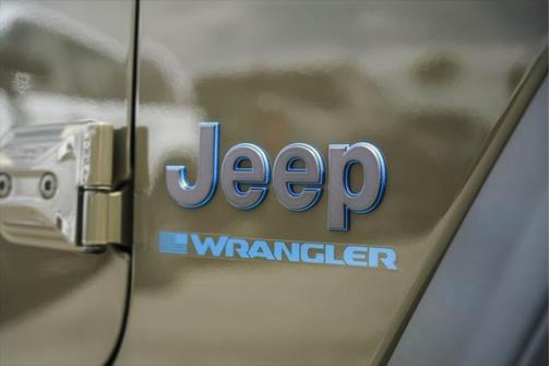 2025 Jeep Wrangler 4xe Willys
