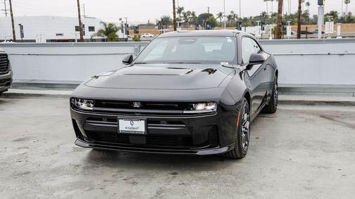 Diamond Black Crystal Pearlcoat 2026 Dodge Charger R/T