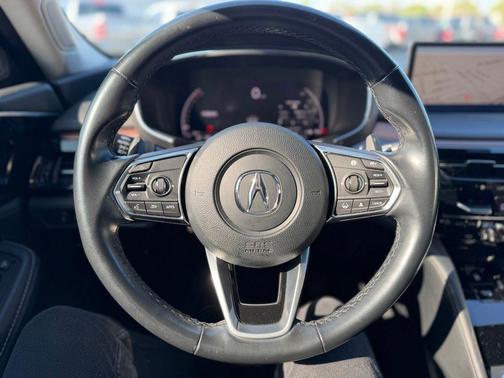 Platinum White Pearl 2022 Acura MDX Technology Package