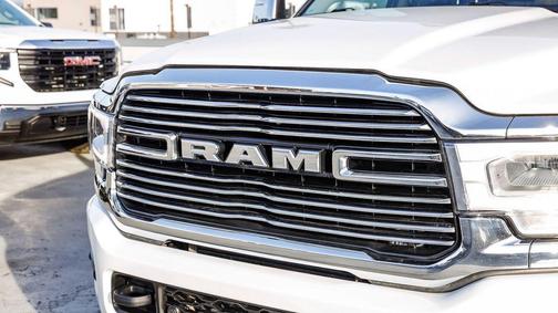 2024 RAM 2500 Laramie Crew Cab 4x4 6'4' Box