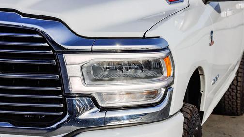 2024 RAM 2500 Laramie Crew Cab 4x4 6'4' Box