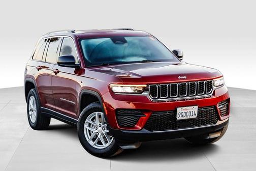 2023 Jeep Grand Cherokee Laredo