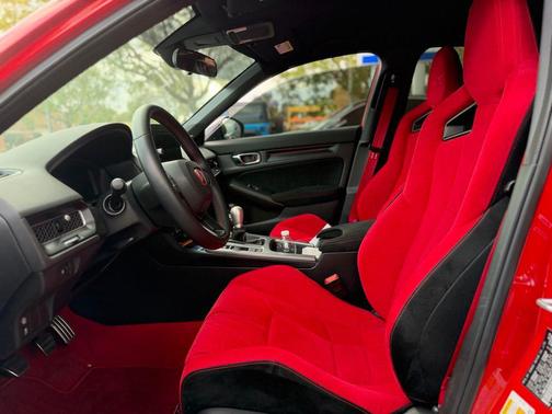 Rallye Red 2025 Honda Civic Type R