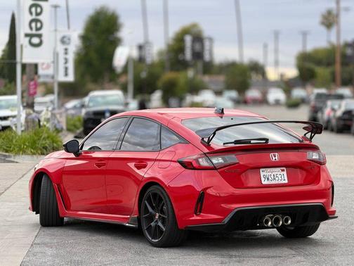 Rallye Red 2025 Honda Civic Type R