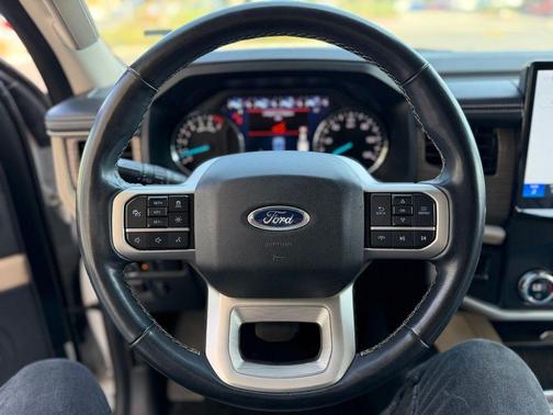 OXFORD WHITE 2024 Ford Expedition Max Limited