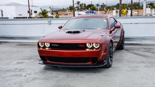 Octane Red Pearlcoat 2022 Dodge Challenger R/T Scat Pack Widebody