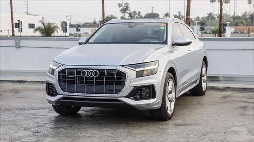 2022 Audi Q8 55 Premium Plus