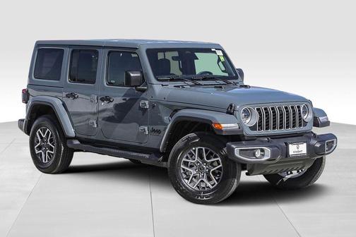 2026 Jeep Wrangler 4-Door Sahara 4x4