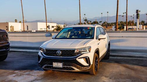 2022 Volkswagen Taos 1.5T SE